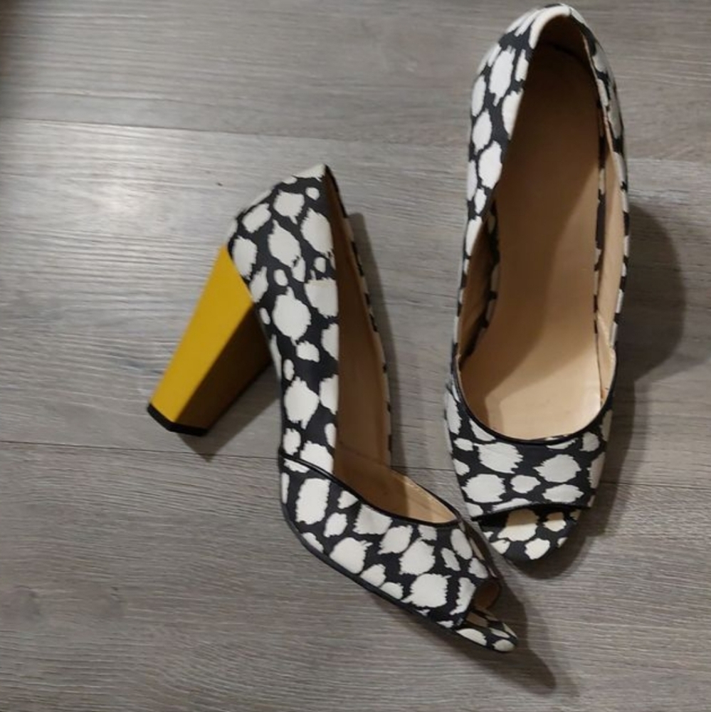 Heels size 9